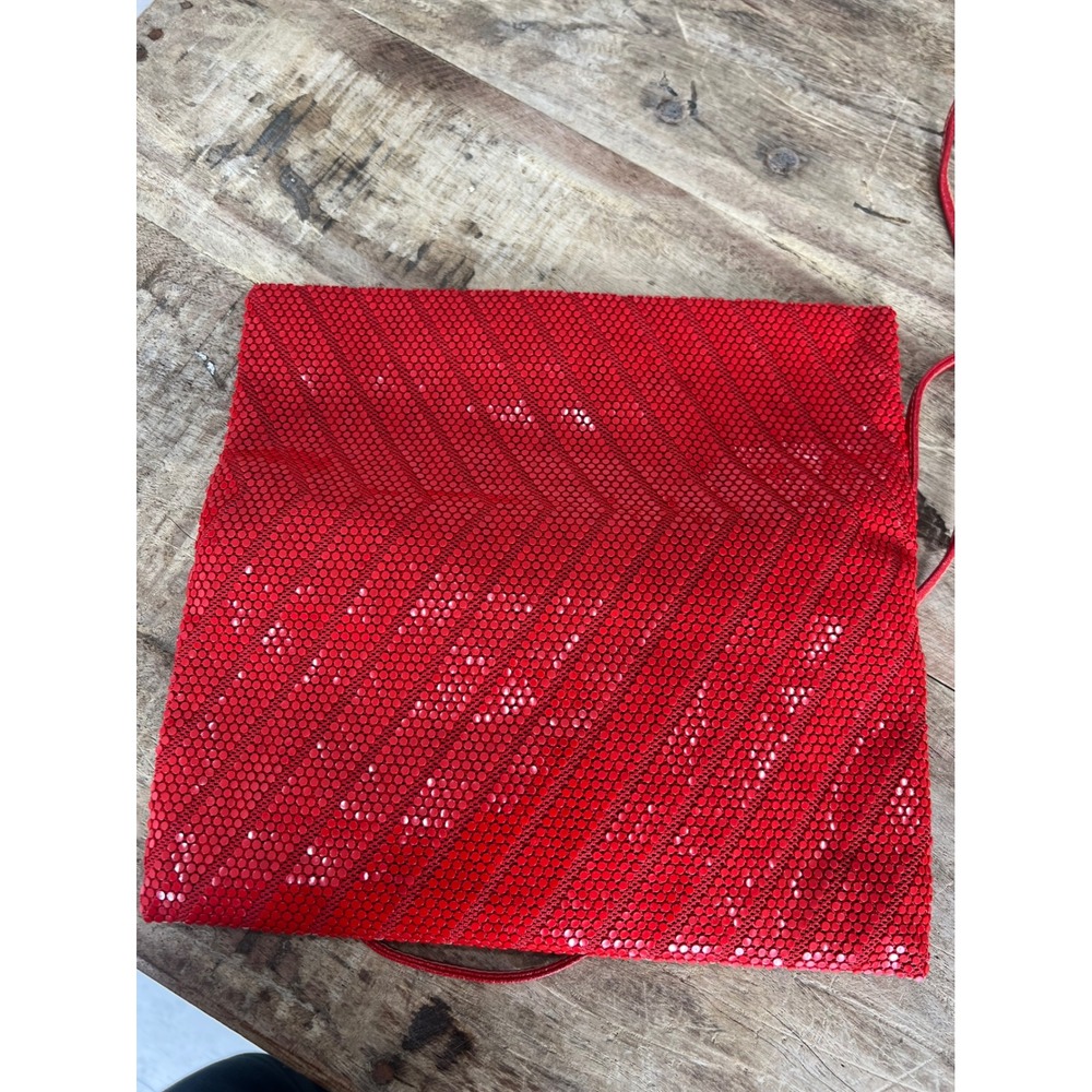 Vintage Red Metal Mesh Chevron Crossbody Clutch Bag Vintage Made in USA - Picture 5 of 9
